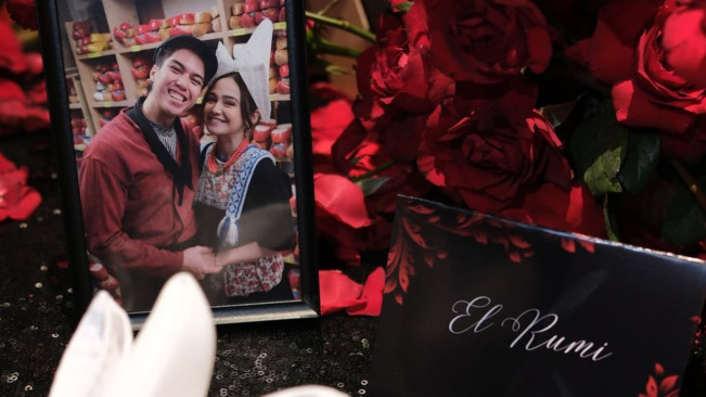 El Rumi dan Syifa Hadju merayakan satu tahun berpacaran. (Instagram @syifahadju)